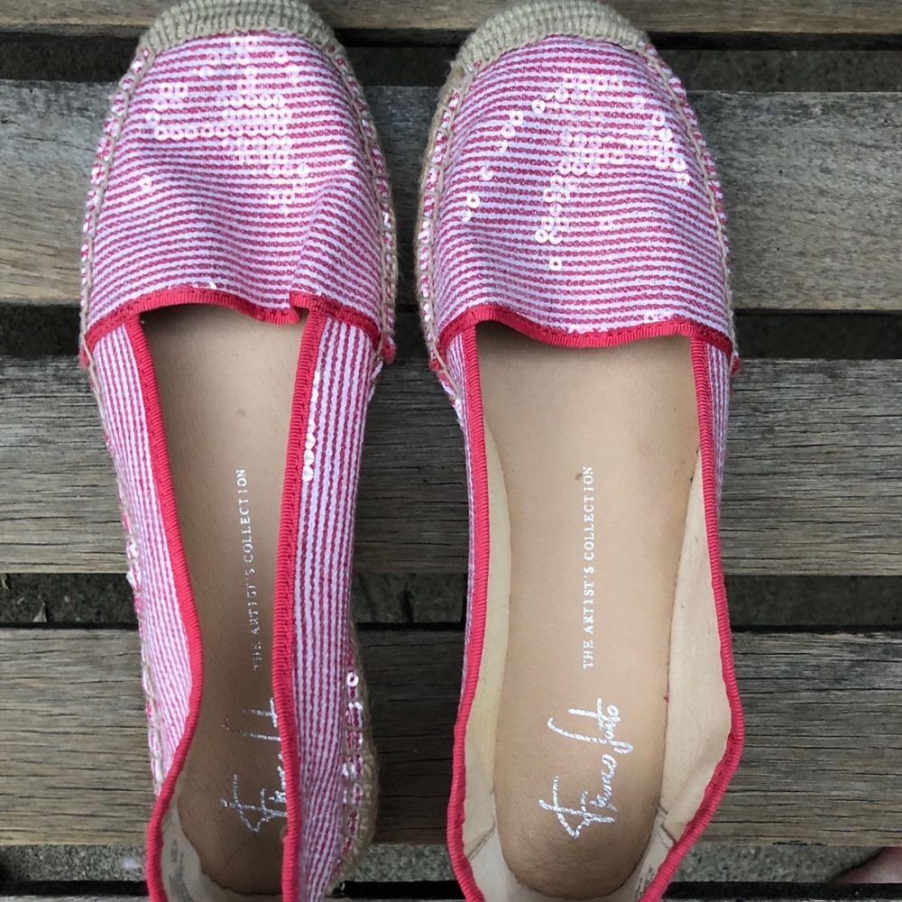 Red and white flats